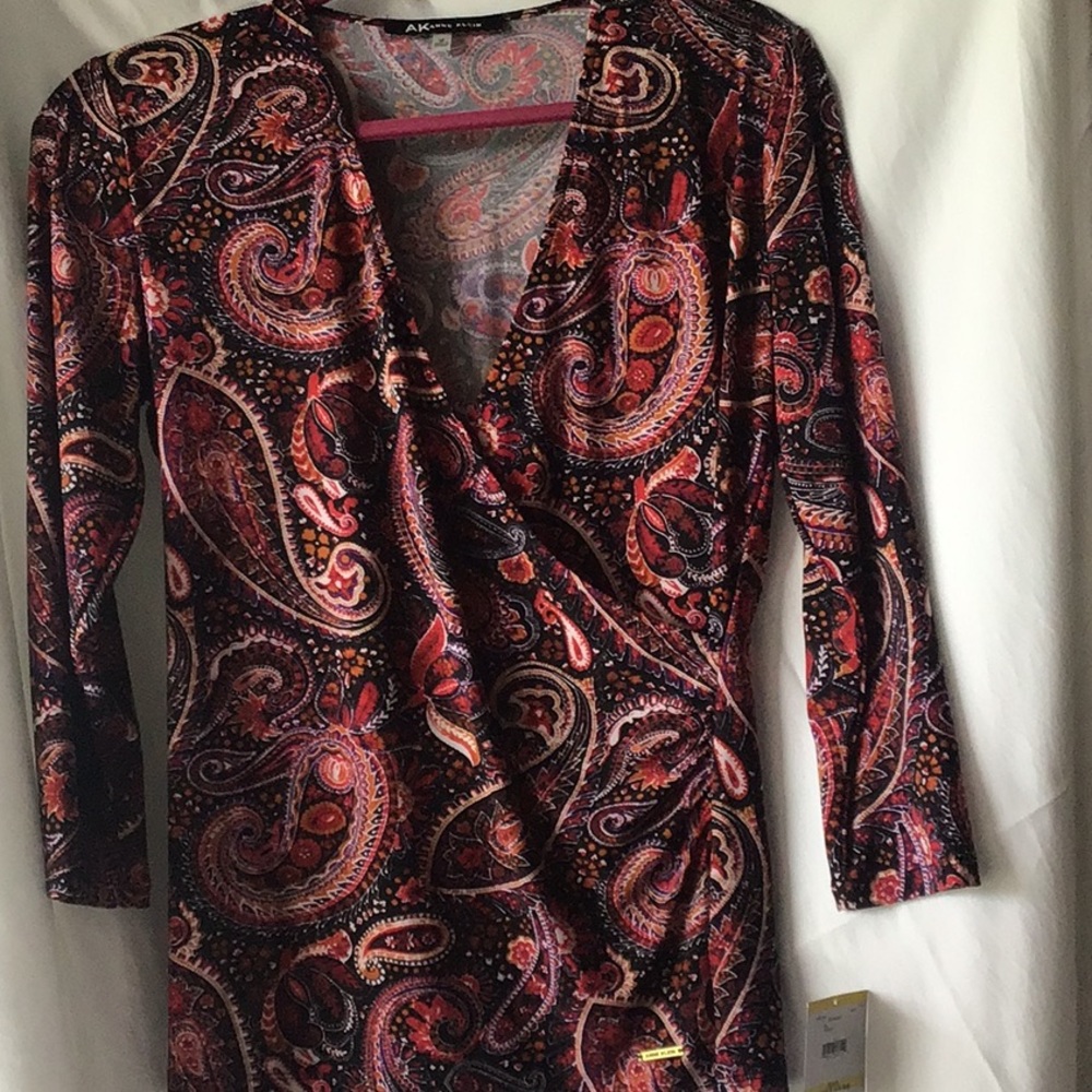 Sleeved top
